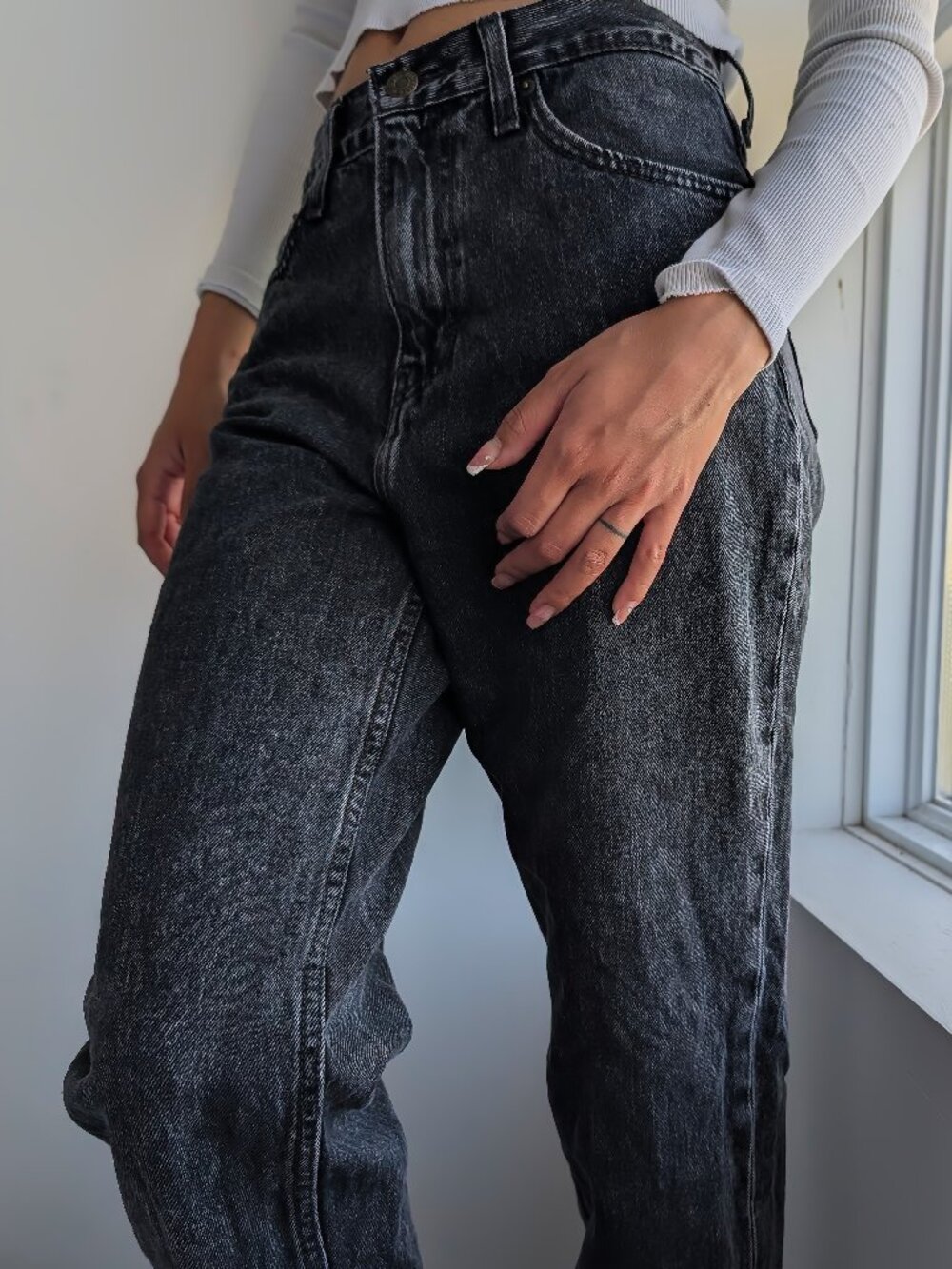 Levis Black Wash Mom Jeans